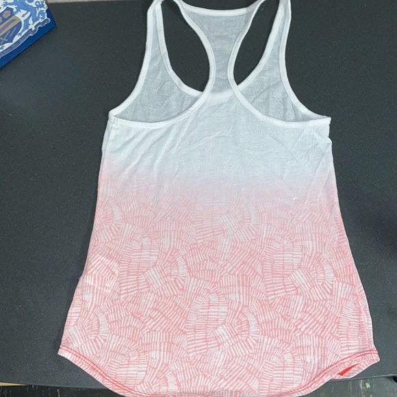 Nike Tank Top - Picture 3 of 3